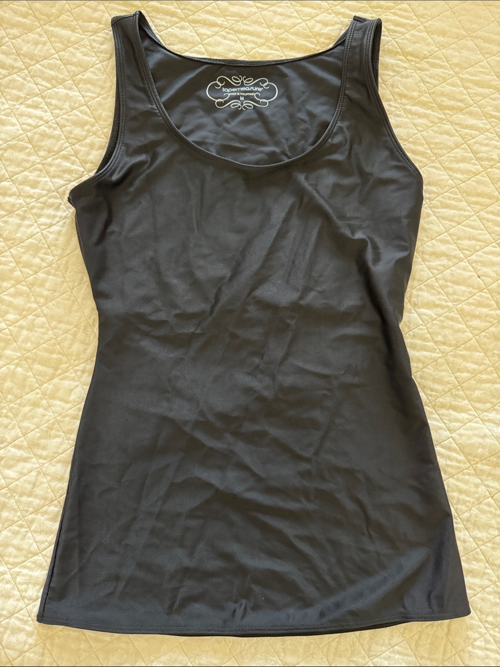 Seamless Black Shaping Tank — Sculpt & Smooth
